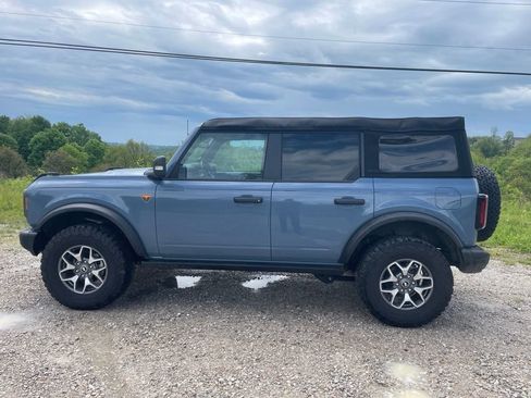 Used 2025 Ford Bronco Badlands AWD/4WD image 9