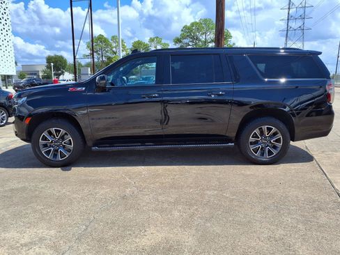 Used 2023 Chevrolet Suburban Z71 w/ Luxury Package AWD/4WD image 27