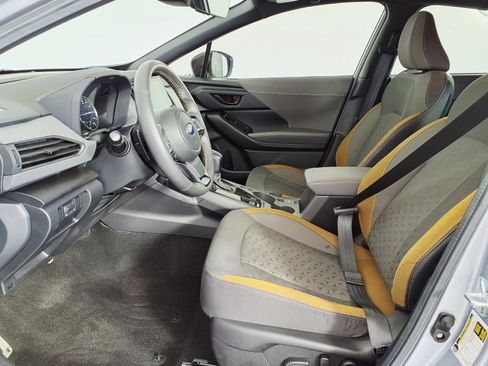 Used 2025 Subaru Crosstrek 2.5i Sport w/ Crosstrek Mirror Package AWD/4WD image 15