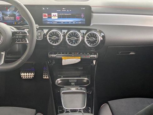New 2026 Mercedes-Benz CLA 250 image 12
