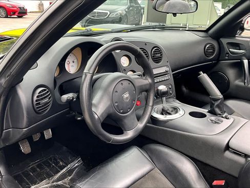 Used 2003 Dodge Viper SRT-10 RWD image 15
