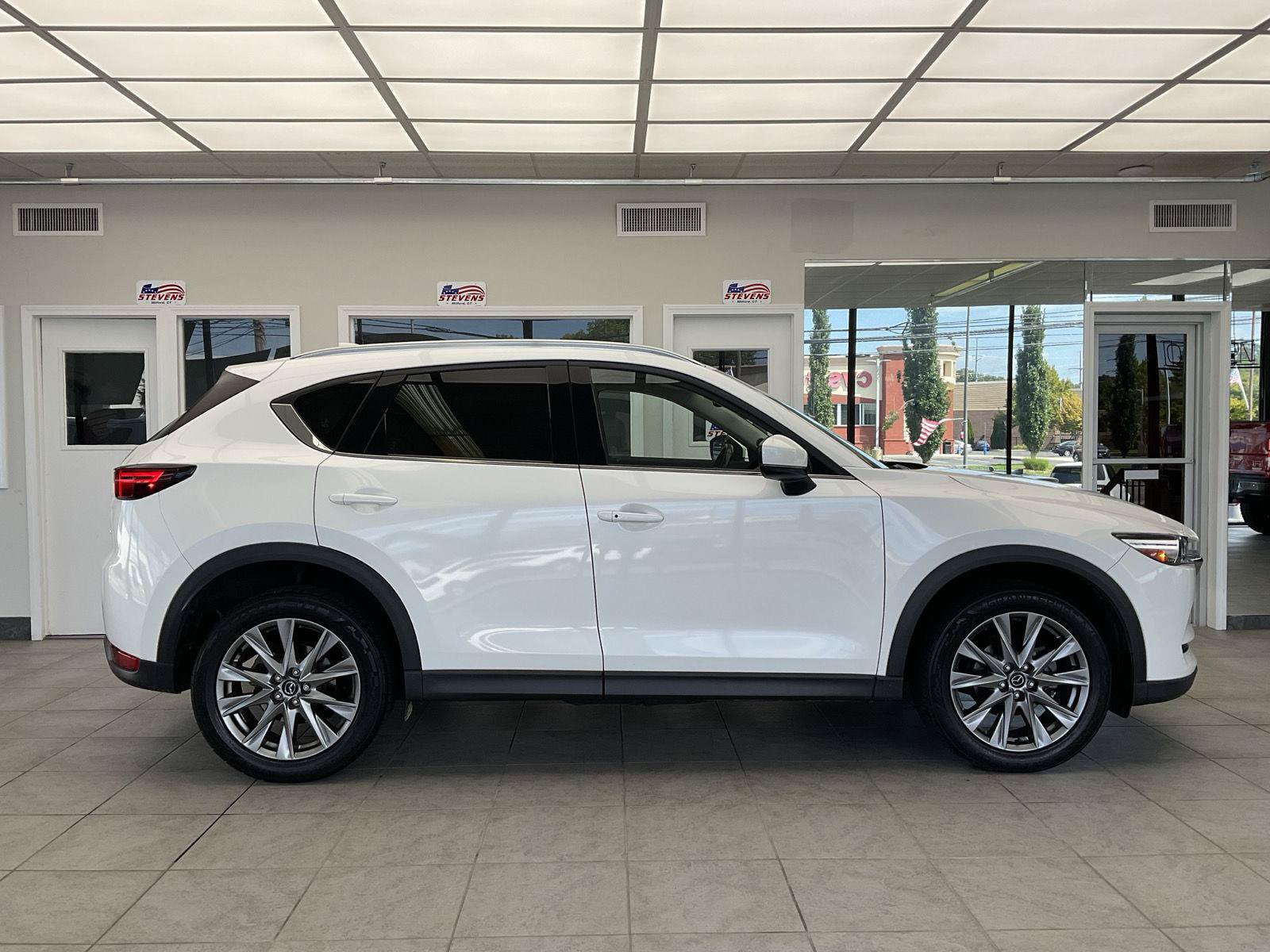Used 2021 MAZDA CX-5 Grand Touring AWD/4WD image 4