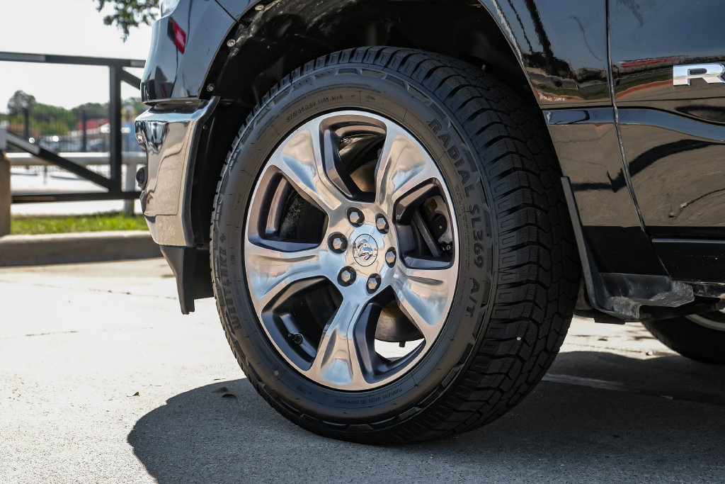 Used 2023 RAM 1500 Laramie AWD/4WD image 78
