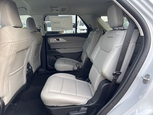 New 2026 Ford Explorer Active w/ Active Comfort Package image 20