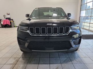 New 2026 Jeep Grand Cherokee Laredo X AWD/4WD video 3