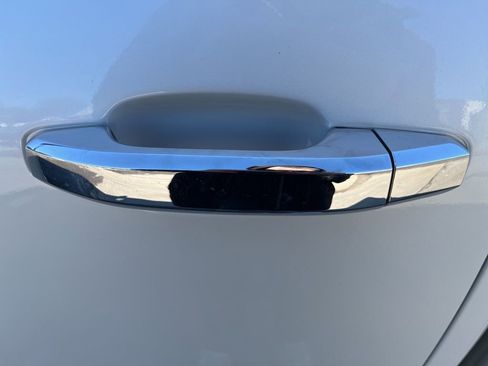 Used 2018 Chevrolet Silverado 1500 LTZ w/ Sport Package image 40