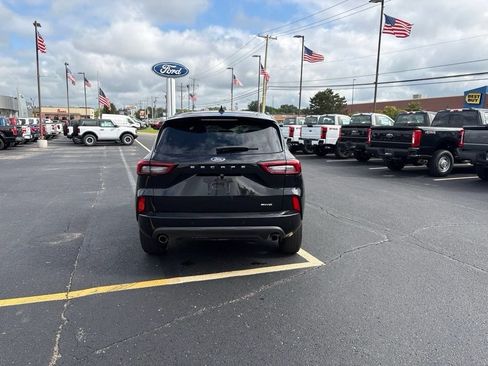 Certified 2023 Ford Escape ST-Line w/ Tech Pack #1 AWD/4WD image 6
