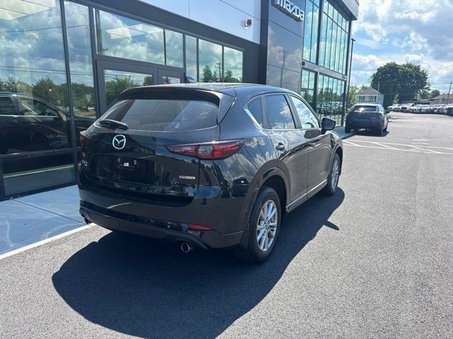 Used 2024 MAZDA CX-5 AWD 2.5 S w/ Preferred Package image 3