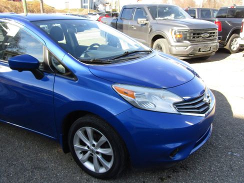 Used 2015 Nissan Versa Note SV w/ SL Tech Package image 17