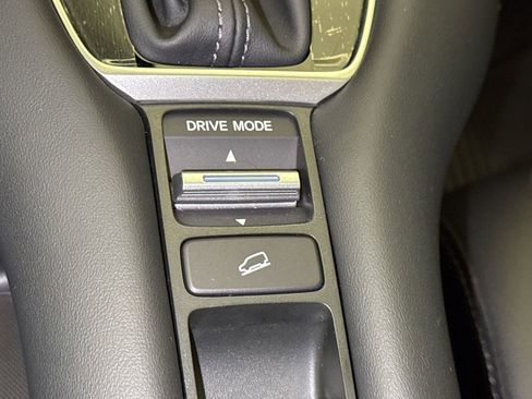 New 2026 Honda HR-V EX-L image 29