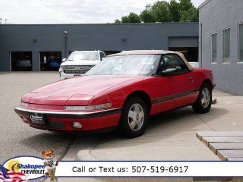 Used 1990 Buick Reatta Convertible image 7
