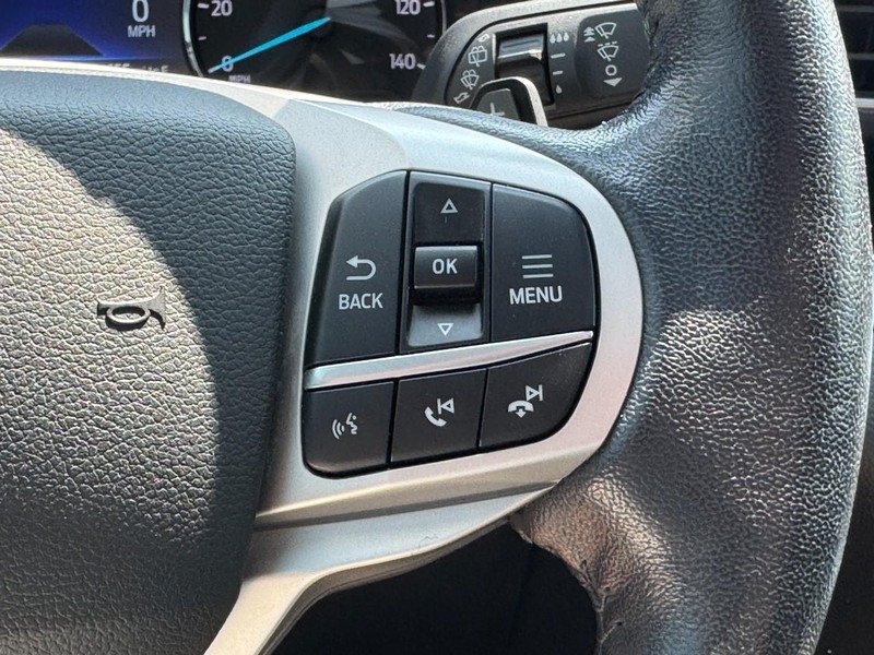 Used 2021 Ford Explorer XLT w/ Equipment Group 202A AWD/4WD image 18