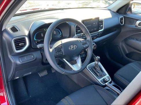New 2026 Hyundai Venue SEL image 6
