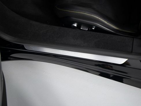 Used 2025 Lotus Emira image 14