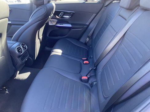 Used 2026 Mercedes-Benz GLC 300 4MATIC image 22