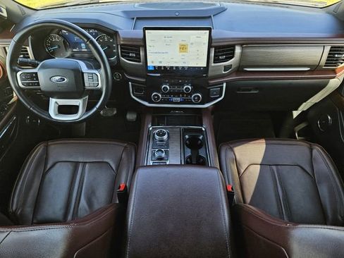 Used 2024 Ford Expedition Limited AWD/4WD image 27
