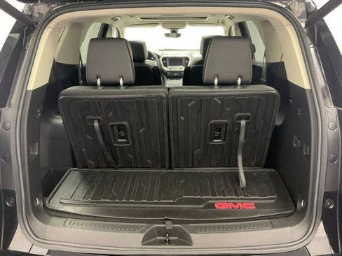 Used 2023 GMC Acadia Denali w/ Black Diamond Edition AWD/4WD image 38