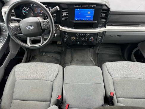 Used 2023 Ford F350 XLT image 18