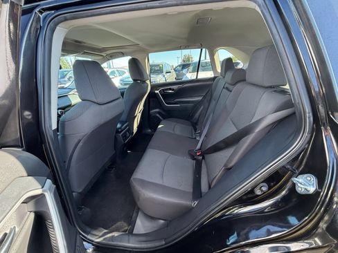Used 2024 Toyota RAV4 XLE w/ Convenience Package AWD/4WD image 27