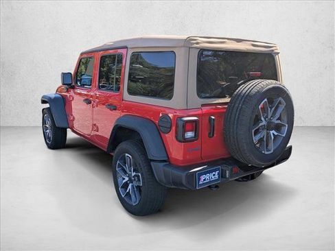 Used 2025 Jeep Wrangler Sport S w/ Convenience Group image 7