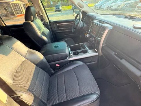 Used 2017 RAM 1500 Sport RWD image 11