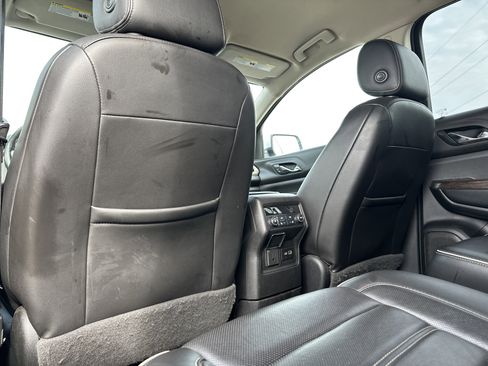 Used 2020 GMC Acadia Denali image 28