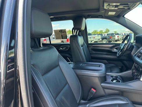 Used 2021 Chevrolet Tahoe Z71 w/ Z71 Signature Package AWD/4WD image 16