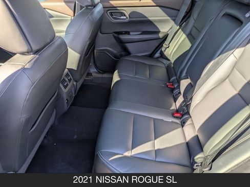 Used 2021 Nissan Rogue SL w/ Premium Package image 15