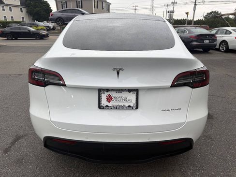 Used 2021 Tesla Model Y Long Range AWD/4WD image 6