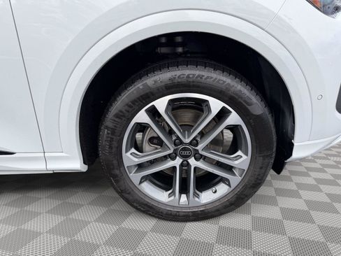 Used 2025 Audi Q5 Premium Plus w/ Premium Plus image 9