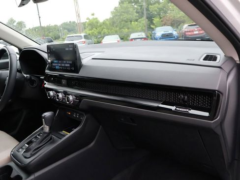 Certified 2024 Honda CR-V EX-L image 9