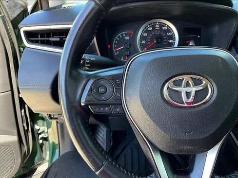 Used 2022 Toyota Corolla Cross LE w/ Moonroof Package FWD image 19