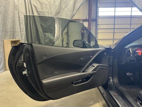 Used 2018 Chevrolet Corvette Stingray Coupe w/ Battery Protection Package image 6