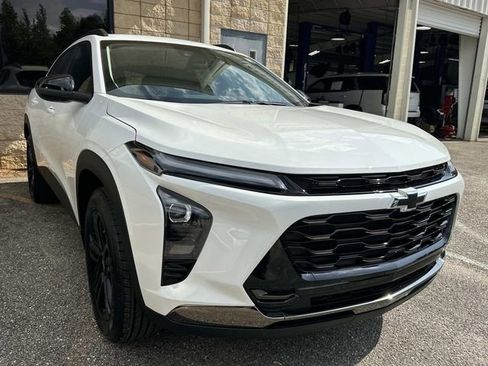 New 2026 Chevrolet Trax ACTIV w/ Driver Confidence Package FWD image 4