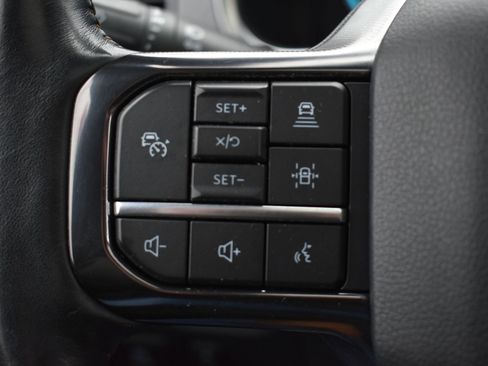 Used 2022 Ford F150 Platinum w/ Trailer Tow Package image 14