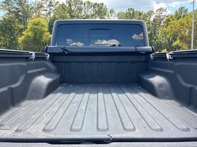 Used 2023 Jeep Gladiator Sport AWD/4WD image 17