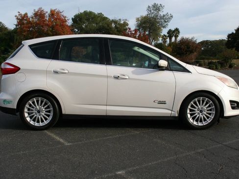 Used 2013 Ford C-MAX Energi SEL image 3