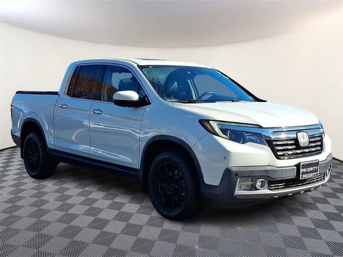 Used 2019 Honda Ridgeline RTL-E image 3