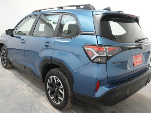 Used 2025 Subaru Forester image 6