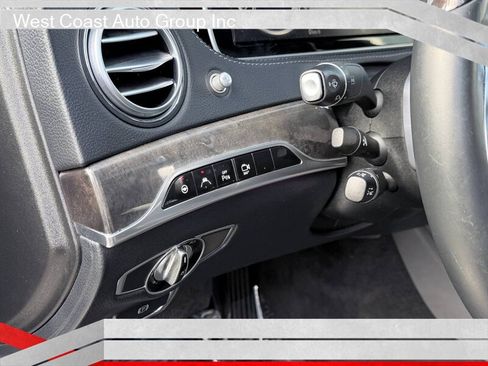 Used 2016 Mercedes-Benz S 550 Sedan image 27