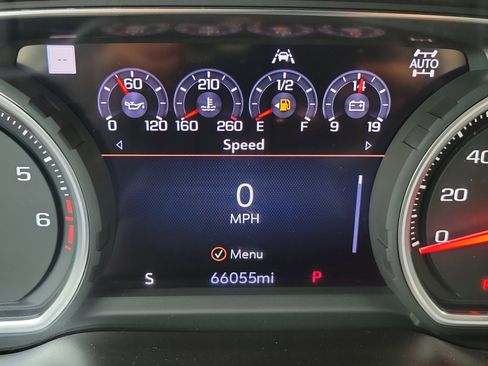 Used 2019 Chevrolet Silverado 1500 LTZ w/ LTZ Plus Package AWD/4WD image 23