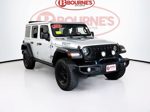 Used 2024 Jeep Wrangler Unlimited AWD/4WD image 1
