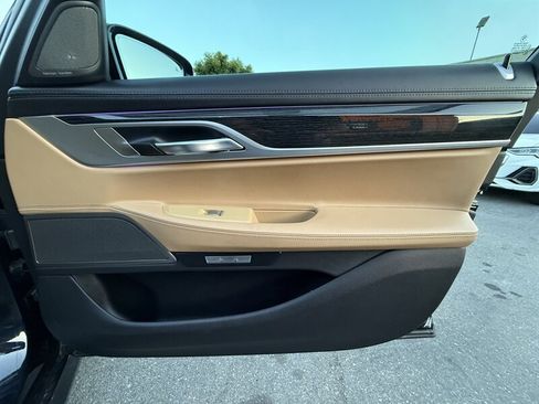 Used 2017 BMW 740i RWD image 45
