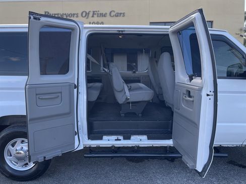 Used 2007 Ford E-350 and Econoline 350 XL image 36