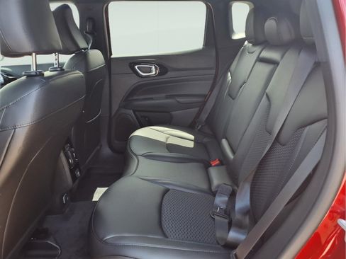 New 2026 Jeep Compass Latitude AWD/4WD image 11