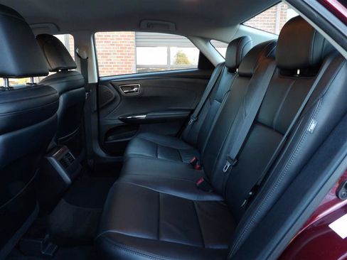 Used 2014 Toyota Avalon image 12