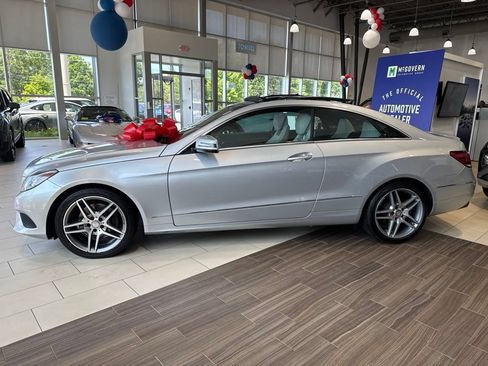 Used 2015 Mercedes-Benz E 400 4MATIC Coupe image 3