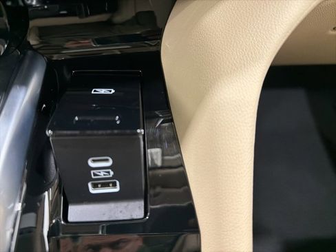 Certified 2023 Acura MDX SH-AWD image 42