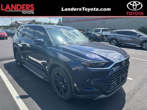 Used 2025 Toyota Grand Highlander FWD image 1
