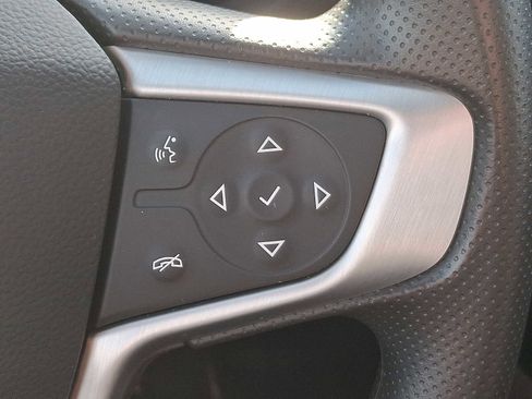 Certified 2023 GMC Acadia SLE w/ Driver Convenience Package image 26